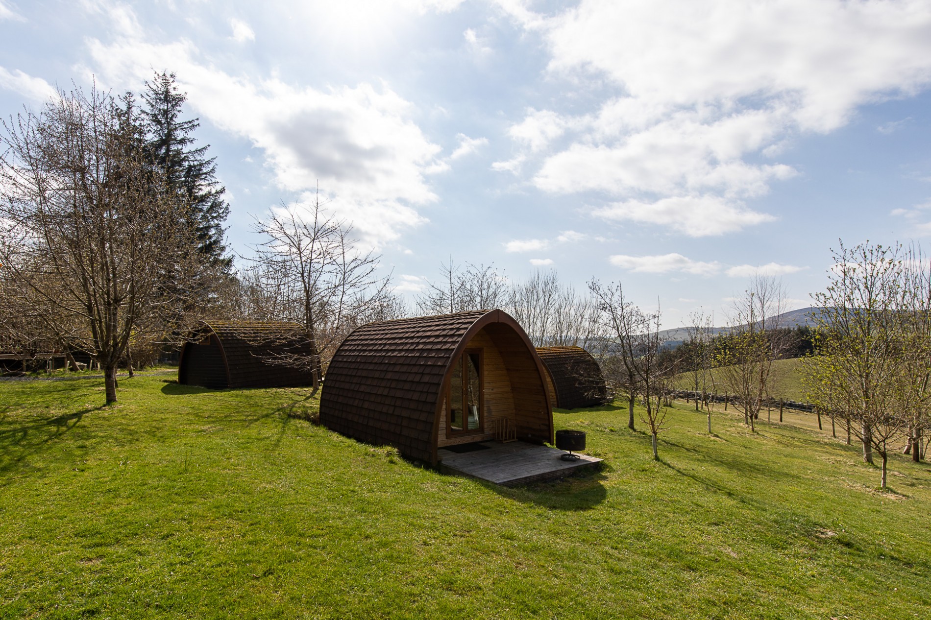 1 Cosy Wooden Glamping Pod