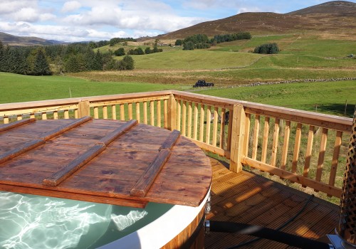 Improved large hot tub decking